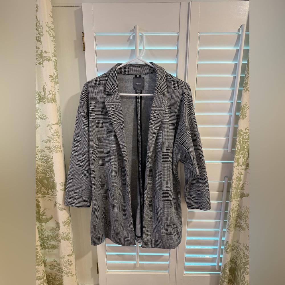 Lyssé Women's Liberty Jacket Jacquard blazer